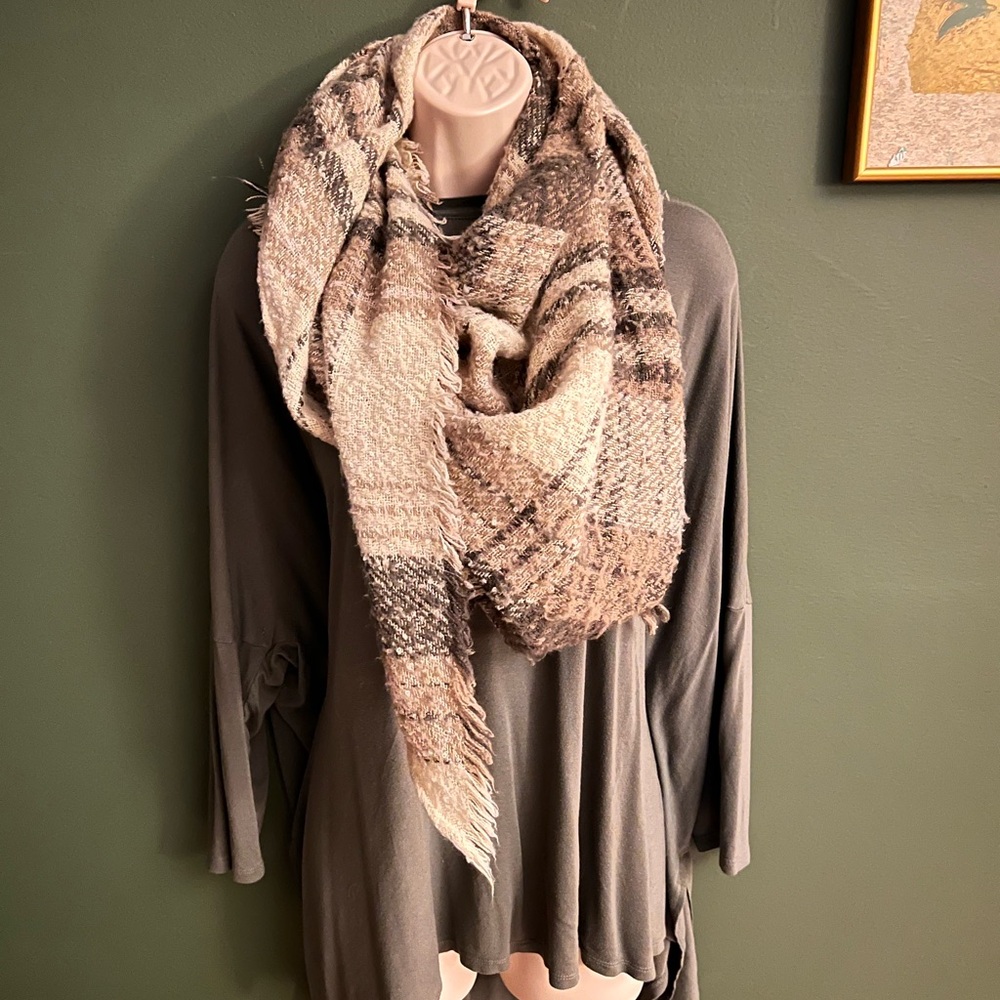 Chic Olive Dolman Sleeve Tunic Top